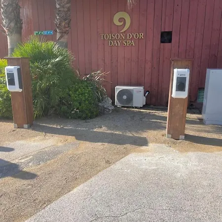 Campsite Bungalow Toison D'or Tropez *
